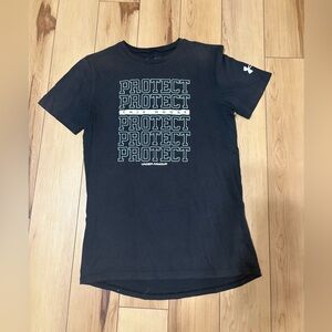 Under Armour Charcoal Heather T-Shirt